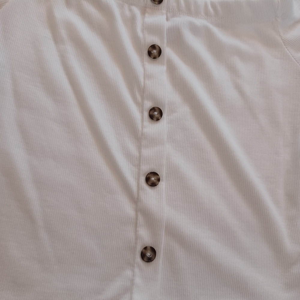 White Ribbed Off Shoulder Crop Top Buttons - Picture 2 of 3